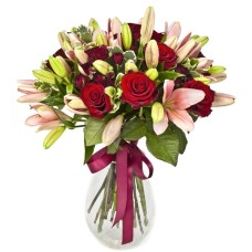 bouquet of pink lilies and red roses (Standard)