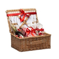 Picnic Basket Red Hearts