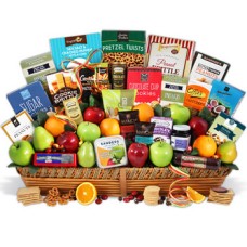 Unbelievable Fruit and Gourmet Gift Set