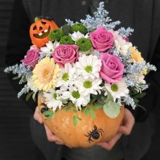 The composition of flowers 