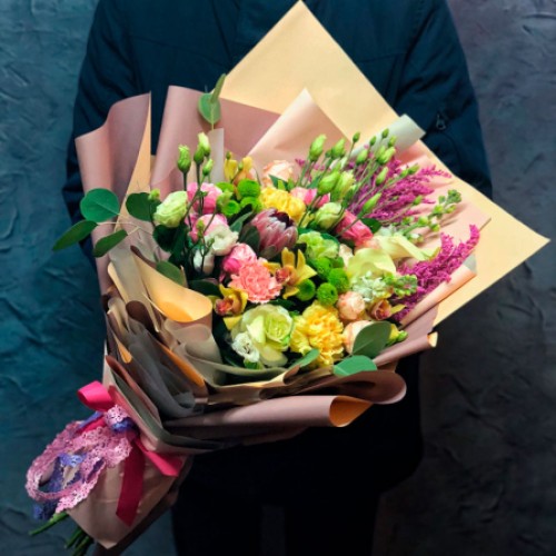 Bouquet of flowers 