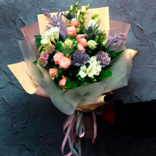 Bouquet of flowers 