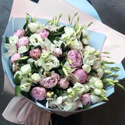 Bouquet of flowers 