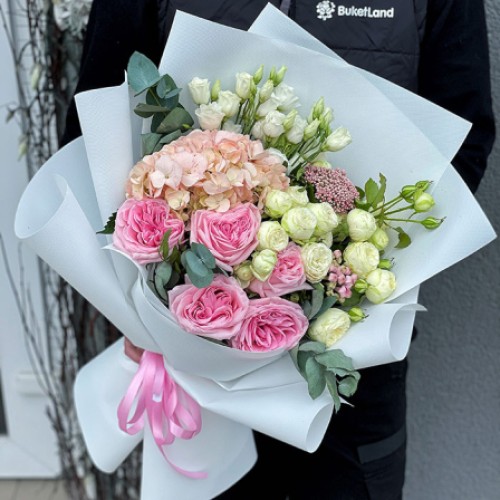 Bouquet of flowers 