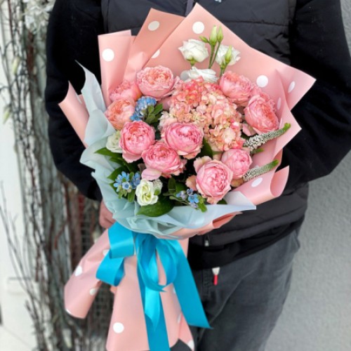 Bouquet of flowers 