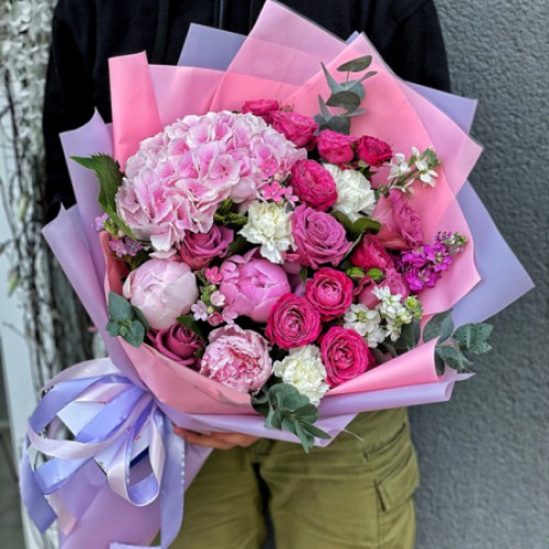 Bouquet of flowers 