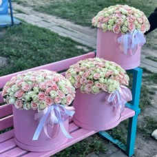 The "Unbeatable" flower surprise of 303 roses (Usual)