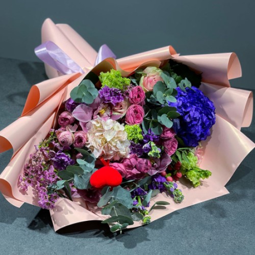 Author's bouquet of flowers «With Love» | size XL (Usual)