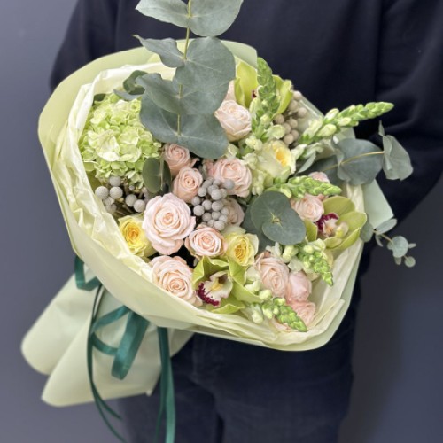 Bouquet of flowers 