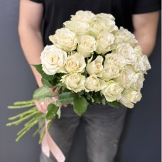 25 white imported roses