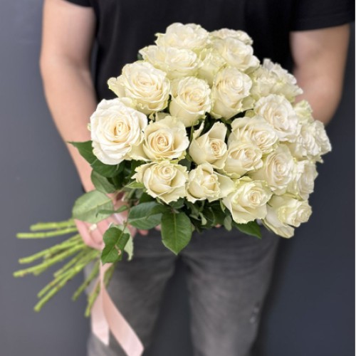 25 white imported roses