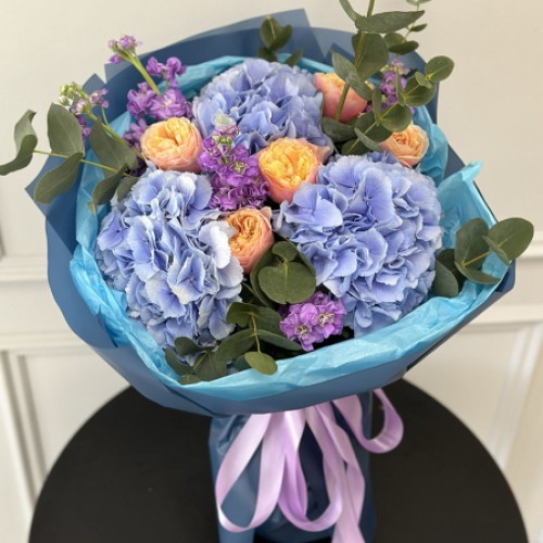 Bouquet of flowers 