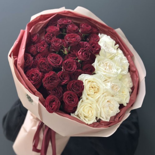Author's bouquet of roses 