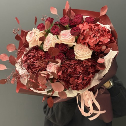 Bouquet of flowers 