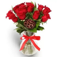 Fresh Cut Red Roses, Single Ruscus n Stem Dry Lotus