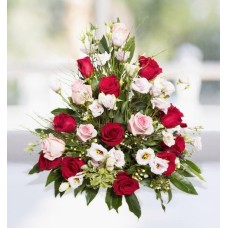 Flower Arrangement Of Red And Pink Roses