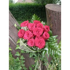 Bouquet Of 11 Red Roses With Greens