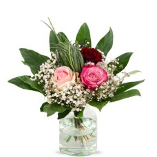 Women's day roses mix