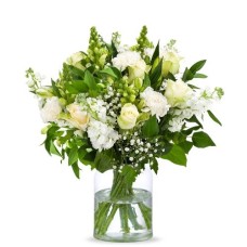 Elegant white bouquet (Small)