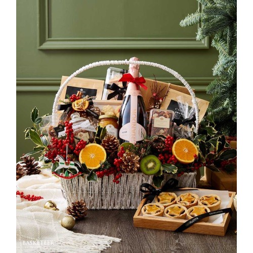 Season's Greetings Wine Gift Basket