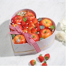 Fresh Envy Apple & Strawberry Basket