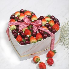 Fresh Cherry & Strawberry Gift Box