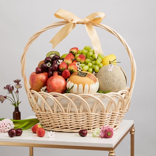 Fresh Fruit Gifts Basket