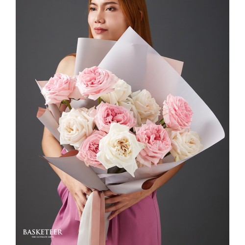 Pretty White and Pink'O hara Roses Bouquet