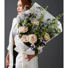 Pretty Quick Sand Roses Bouquet