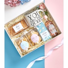 Mother's Day Cookies With Mug Gift Set