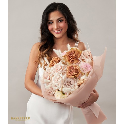 Radiant Glow Roses Bouquet for Valentine's day
