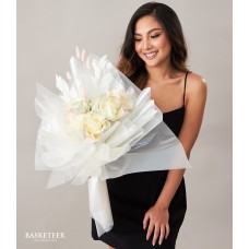 White Mix Dryed Roses Bouquet