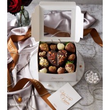 Chocolate Lover & Covered Strawberry