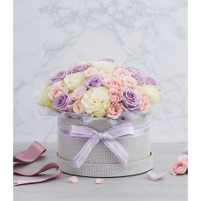 Bright Roses Gift Box