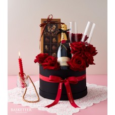 Wine & Roses Premium Gifts for Valentineâ€™s Day