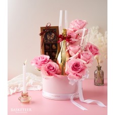 Charming Pink Roses Wine Gift
