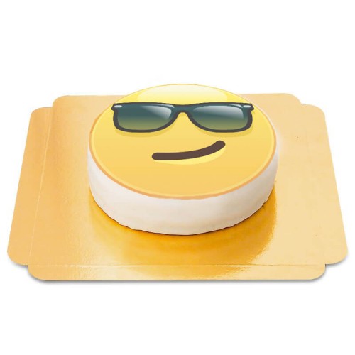 Cool emoji cake (Small (6 Servings))