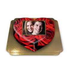 Photo cake with red roses in the shape of a heart (Medium ((25×24 cm)10 servings))