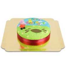 Peppa Pig on birthday cake (Small (6 Servings))