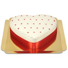 Deluxe Valentine's Day cake in heart shape (Medium (25 x 24 cm (10 Servings)))