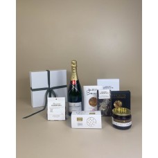 Moet & Chandon Champagne Gift Box