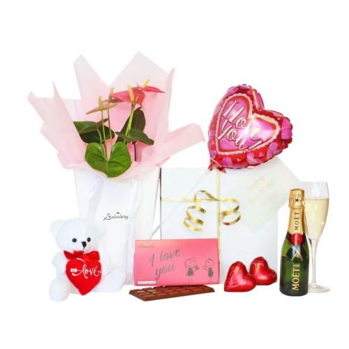 I Love You Gift with Flowers