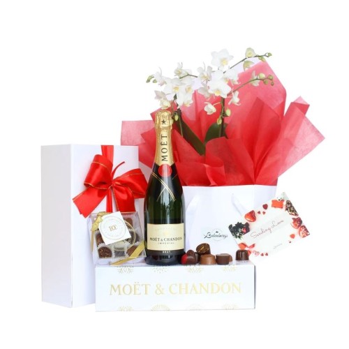 Love Affair With Champagne