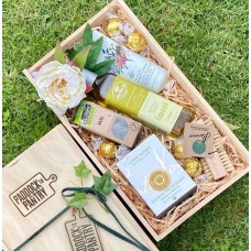 A Foodies Little Helper Gift Basket