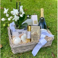 RELAX & UNWIND GIFT BASKET
