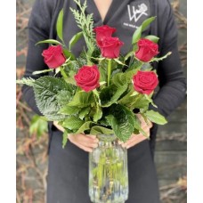 Classic Half Dozen Red Roses in Vase