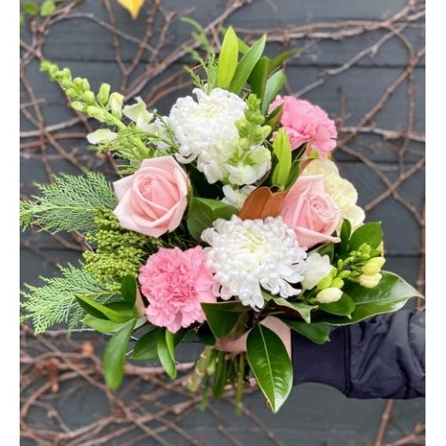 Pretty & Pastel Flower Bouquet