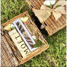 A Taste Of Romance Picnic Basket