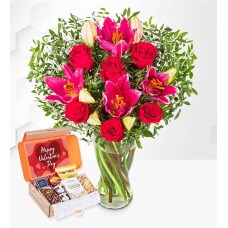 Be Mine & Tea Gift (Standard)