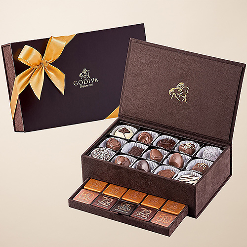 Godiva Royal Gift Box Standard, 45 pcs